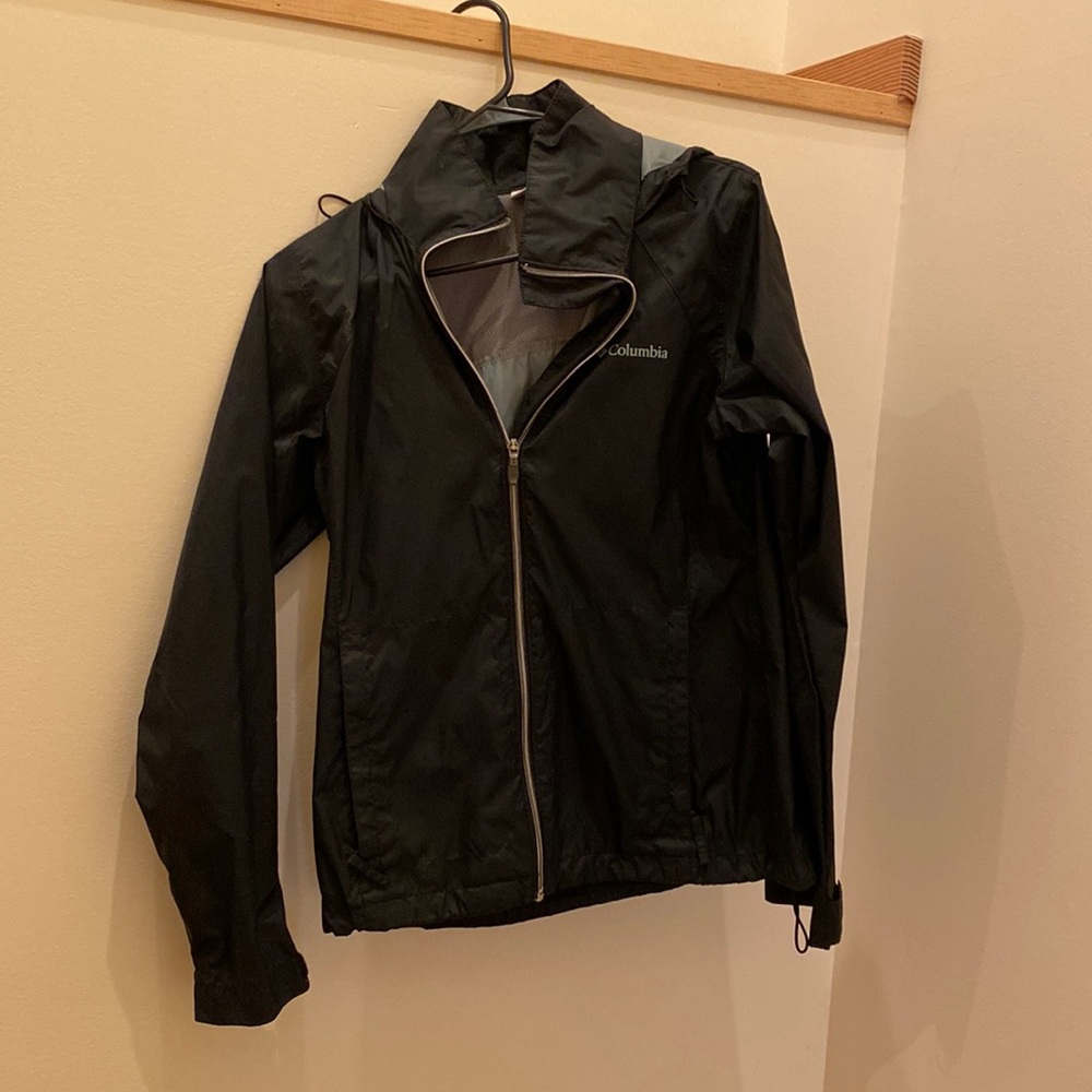Columbia Rain Jacket, lightweight, breathable, rain coat